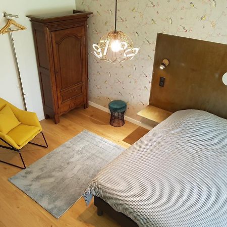 La Belle Jaune- Bed And Breakfast Moulins-les-Metz Bagian luar foto