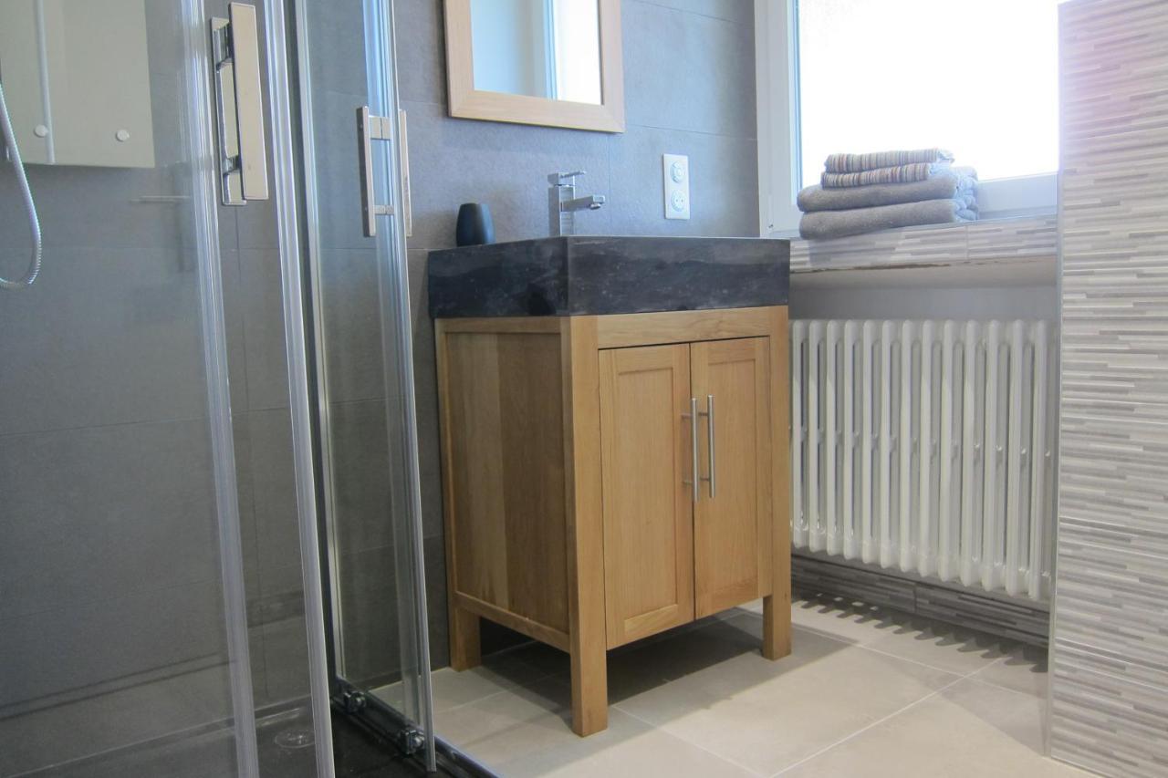 La Belle Jaune- Bed And Breakfast Moulins-les-Metz Bagian luar foto