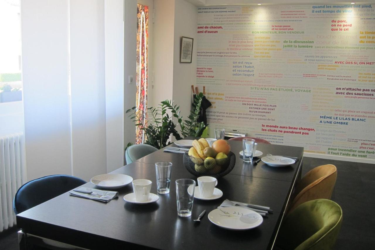 La Belle Jaune- Bed And Breakfast Moulins-les-Metz Bagian luar foto